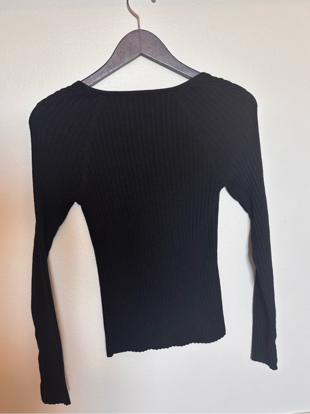 Sweetheart Ribbed Knit Top - Picture 3 of 5